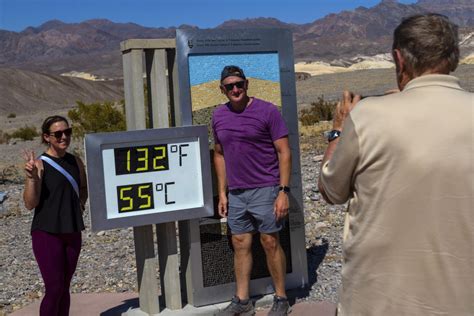 Record-setting heat draws tourists to Death Valley